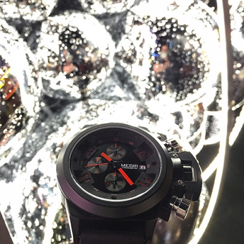 LUXUS FÉRFI KARÓRA H011