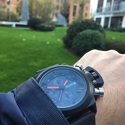 LUXUS FÉRFI KARÓRA H011