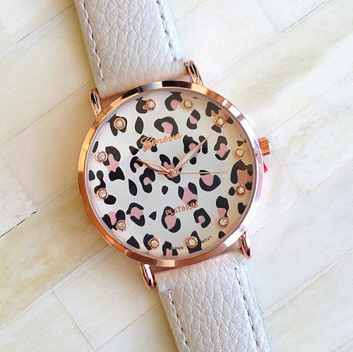 NŐI BŐR KARÓRA LEOPARD